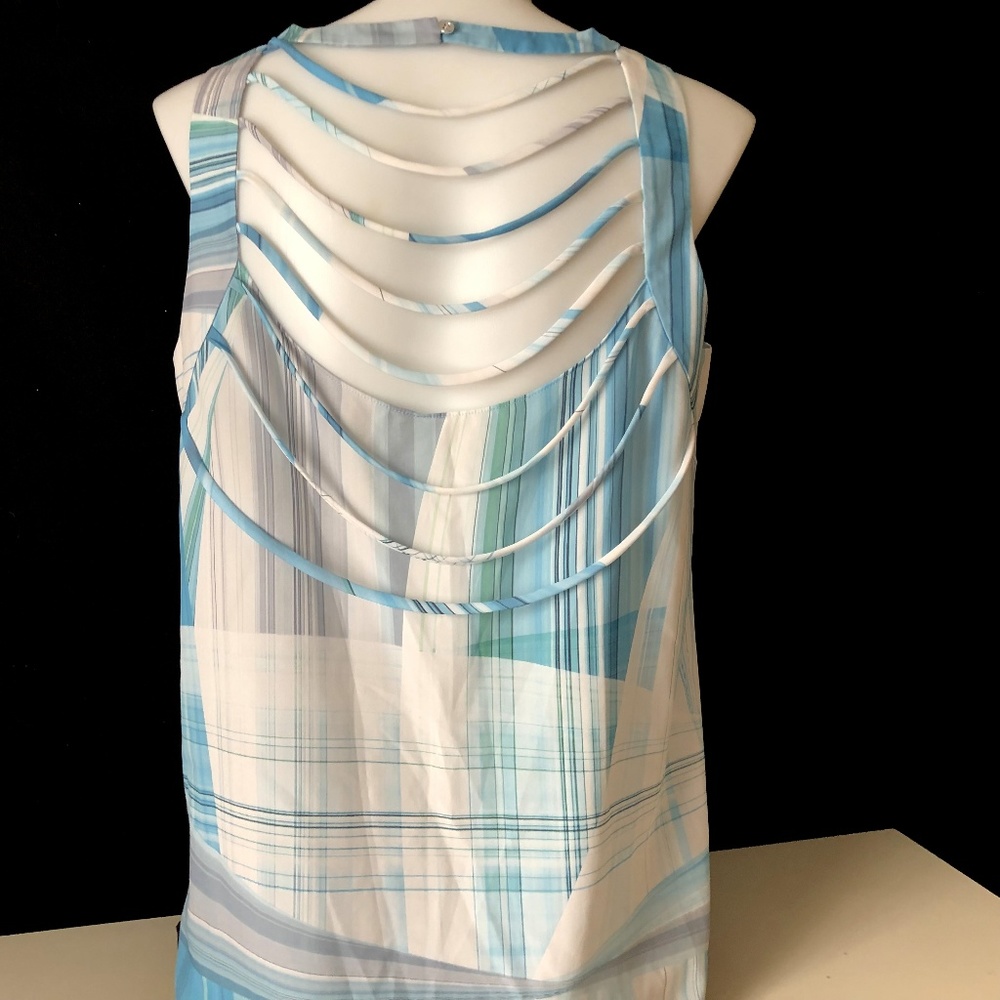 Lane Bryant 18/20 Blue/White Backless Blouse